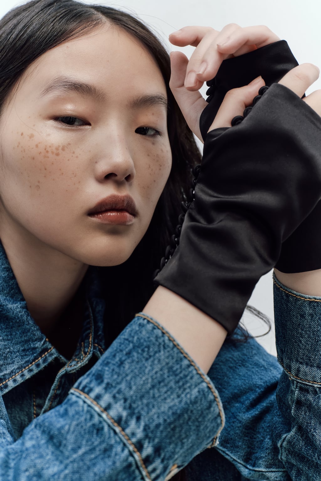 

Кожаная сумка для мобильного телефона ZARA, черный