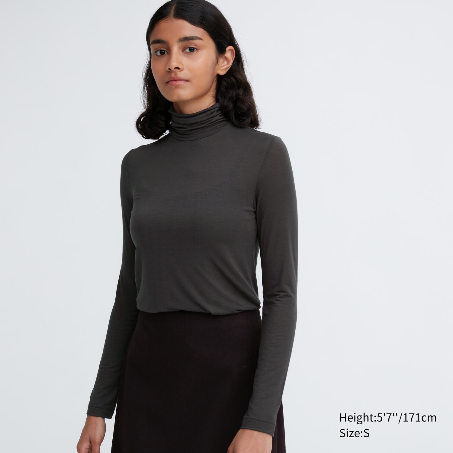 

Футболка Uniqlo Heattech Ultralight с высоким воротом, темно - серый