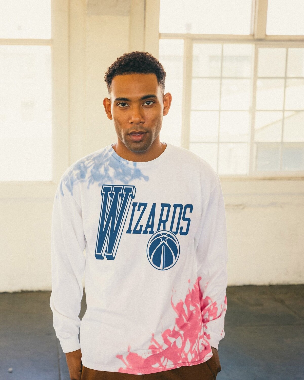 

Футболка NBA Washington Wizards с длинными рукавами Tie Dye Flea Market Junk Food Clothing, цвет True Navy/Licorice
