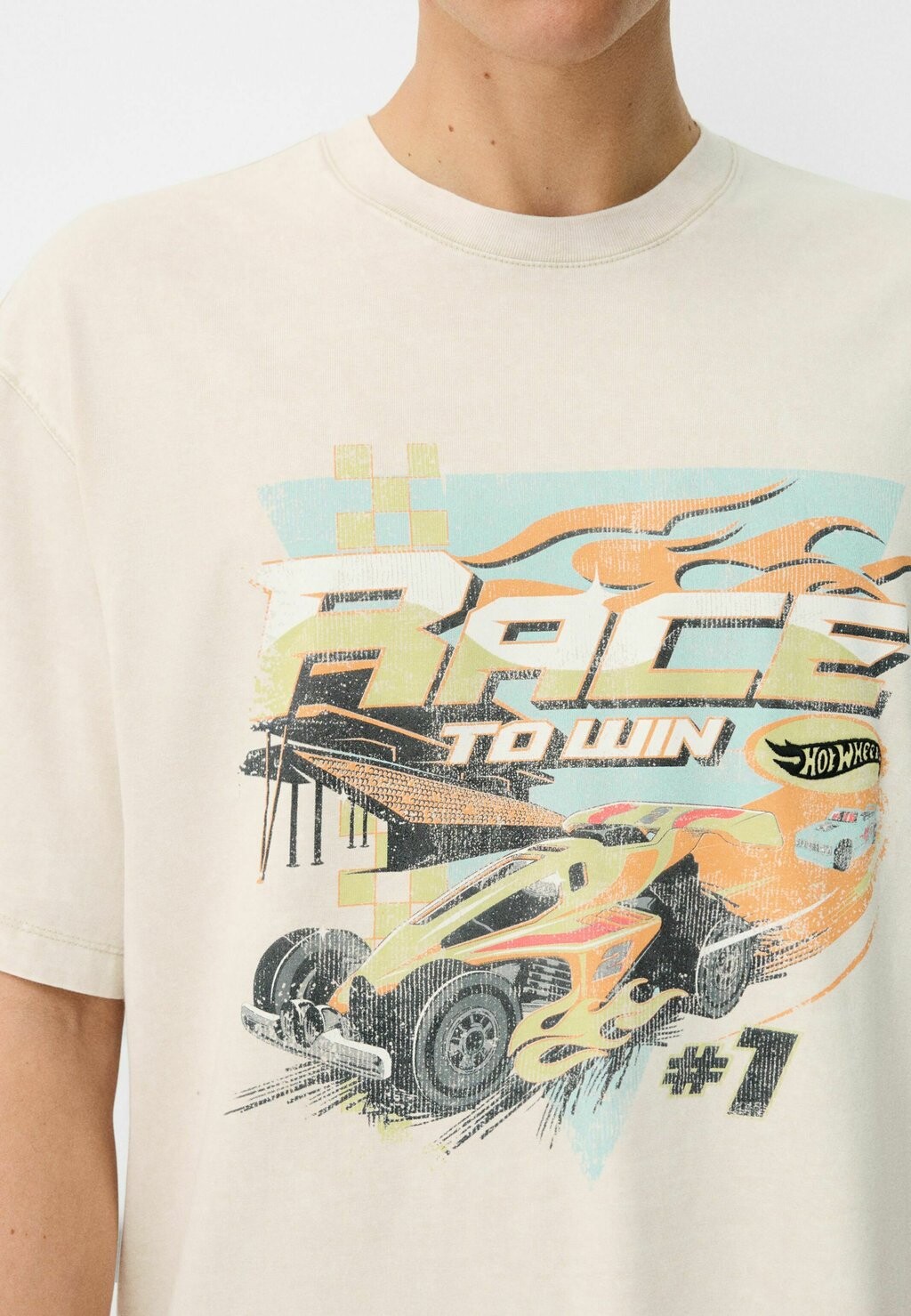 

Футболка с принтом HOT WHEELS Bershka, светло-серый