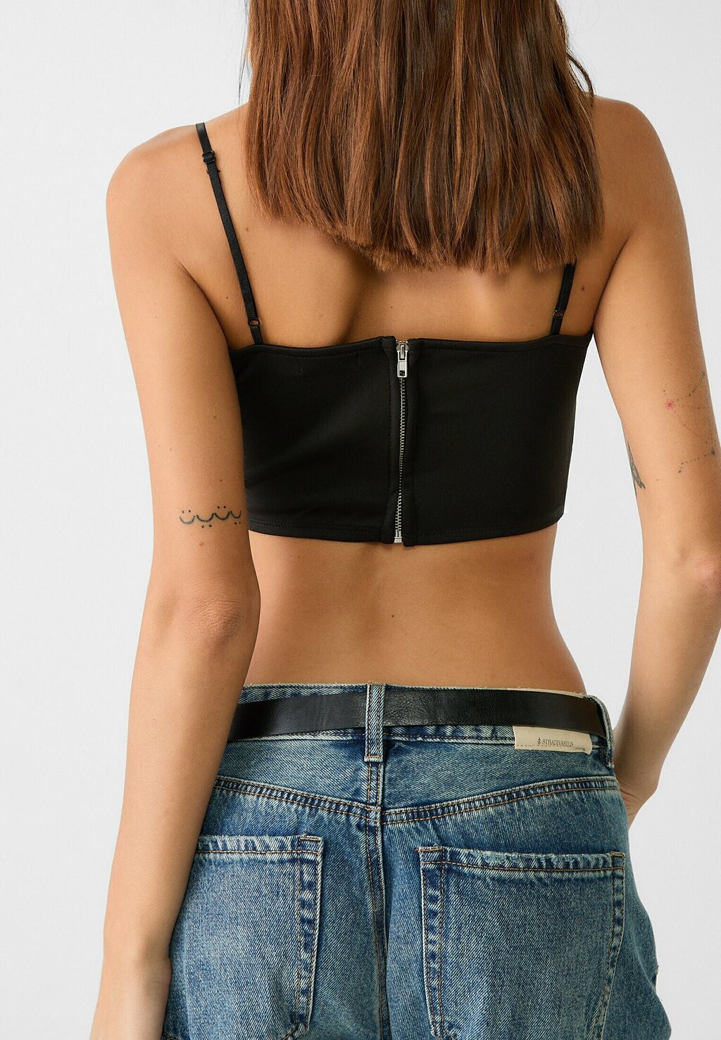 

Топ CROP WITH RHINESTONES Stradivarius, черный