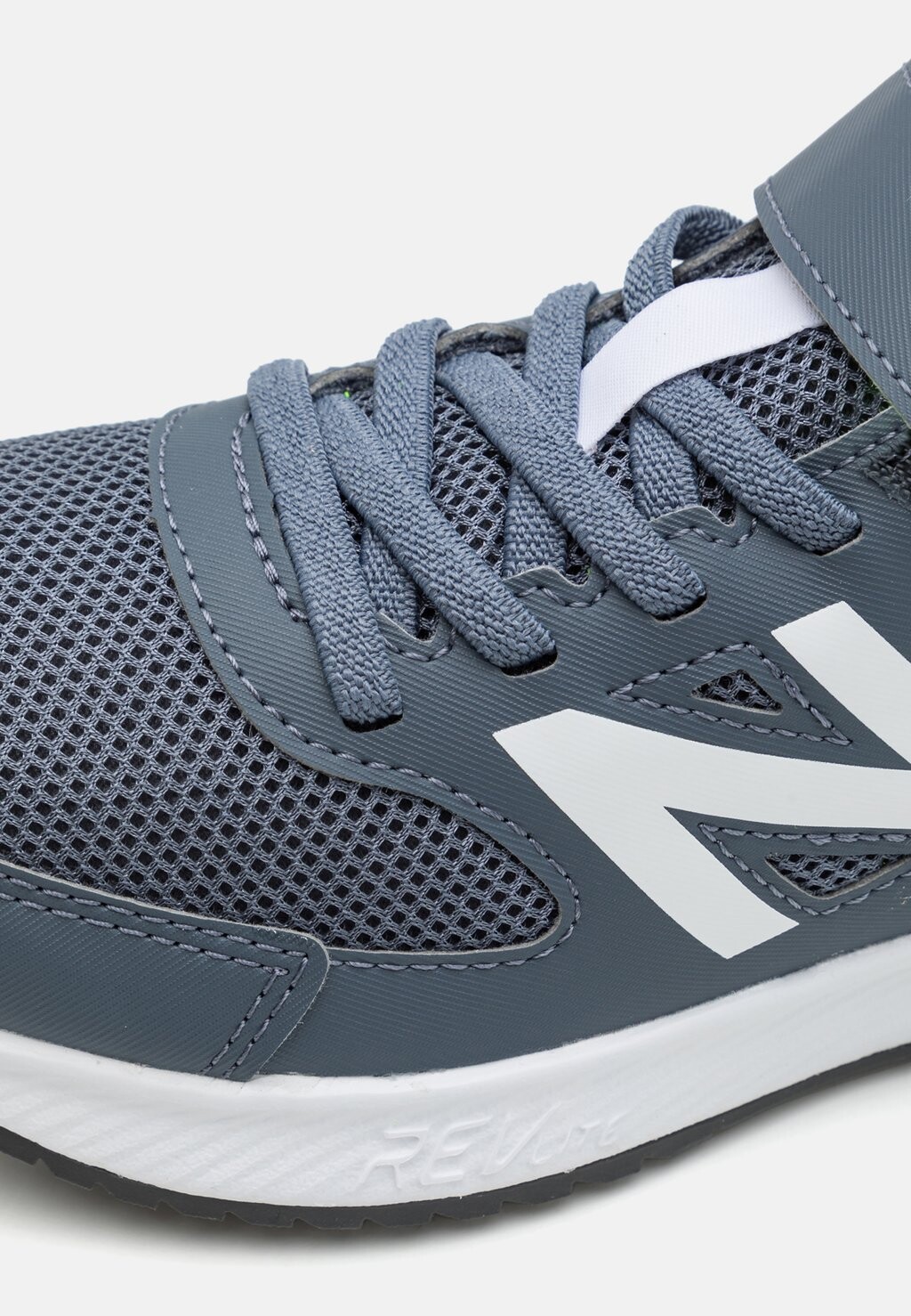 

Нейтральные кроссовки 570 UNISEX New Balance, синий