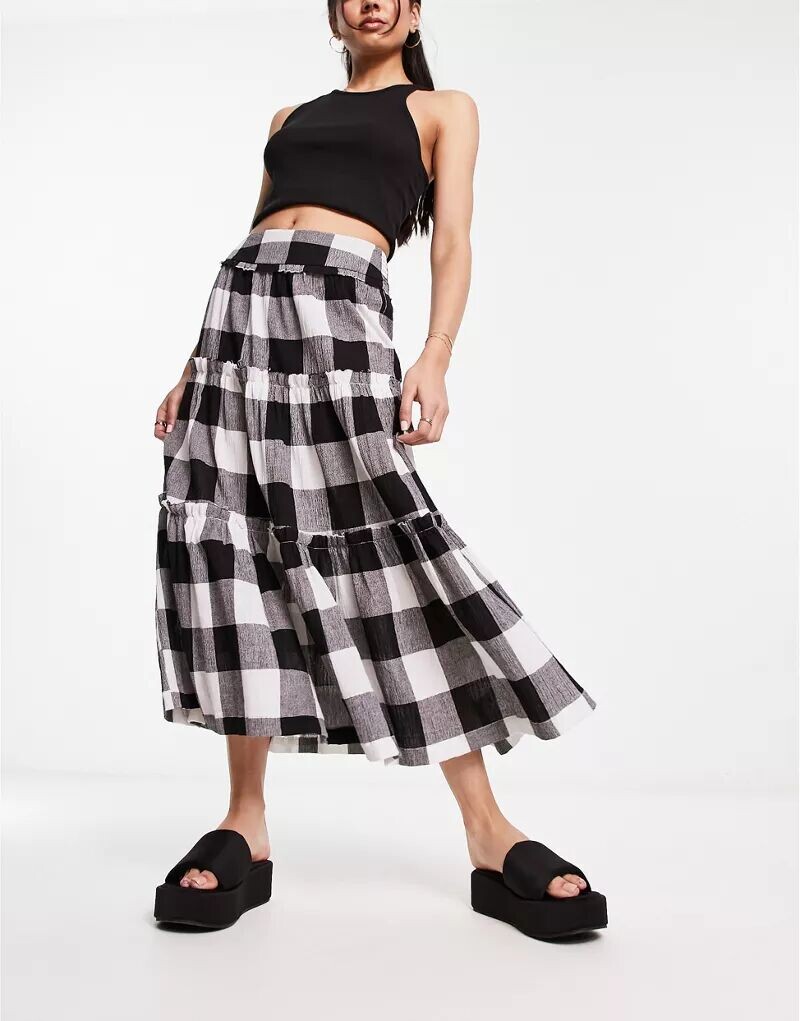

Ярусная юбка миди в монохромную клетку ASOS