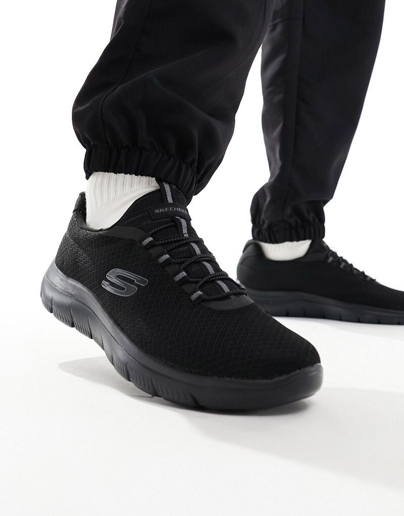 

Черные кроссовки Skechers Summits