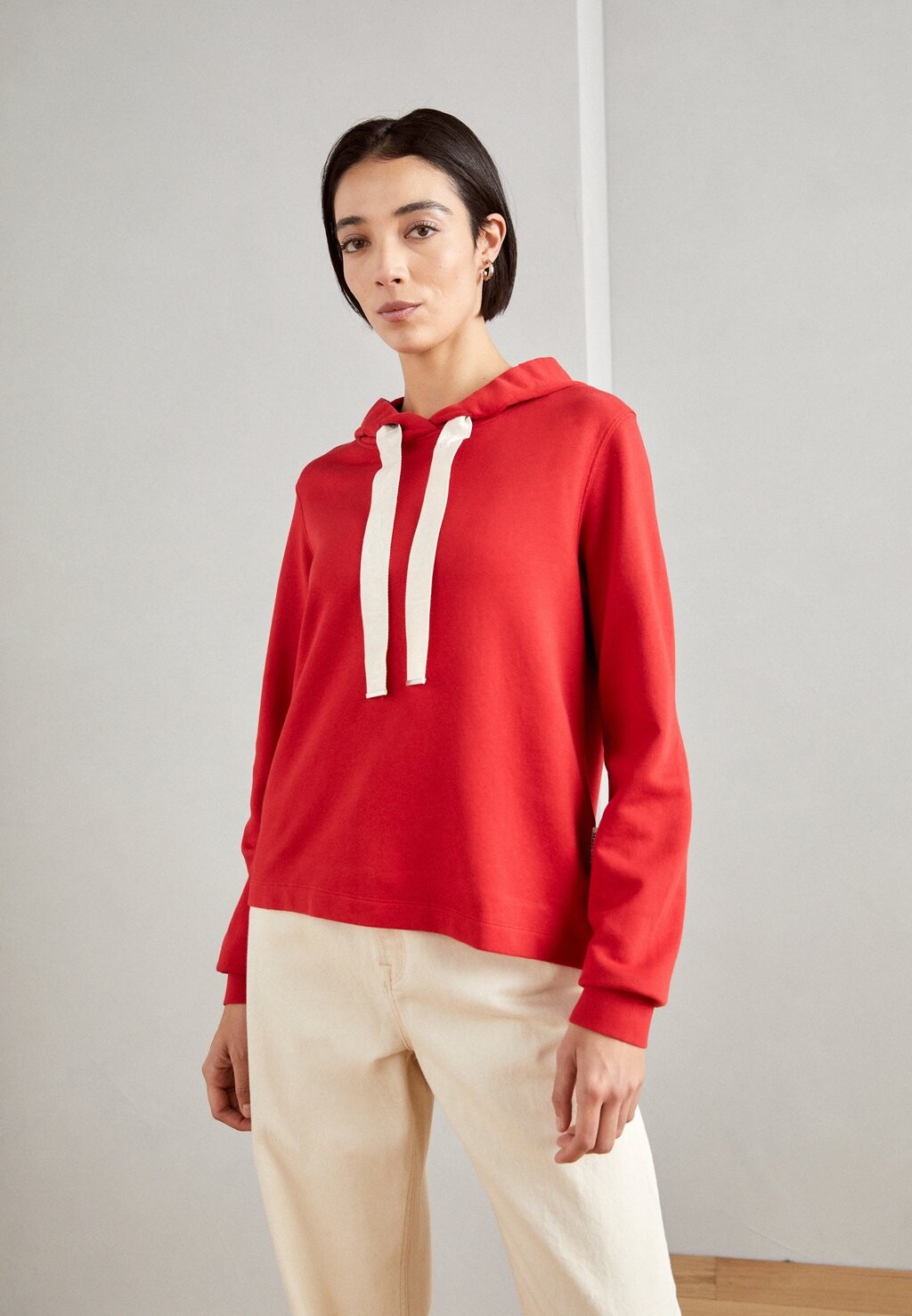 

Толстовка Marc O'Polo LONG SLEEVE, цвет shiny red