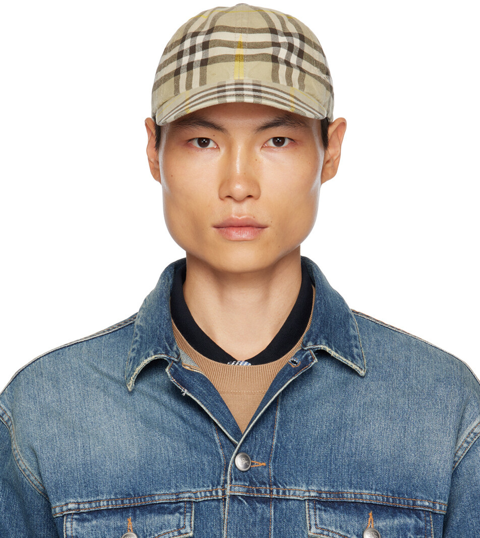 

Бежевая кепка в клетку Burberry