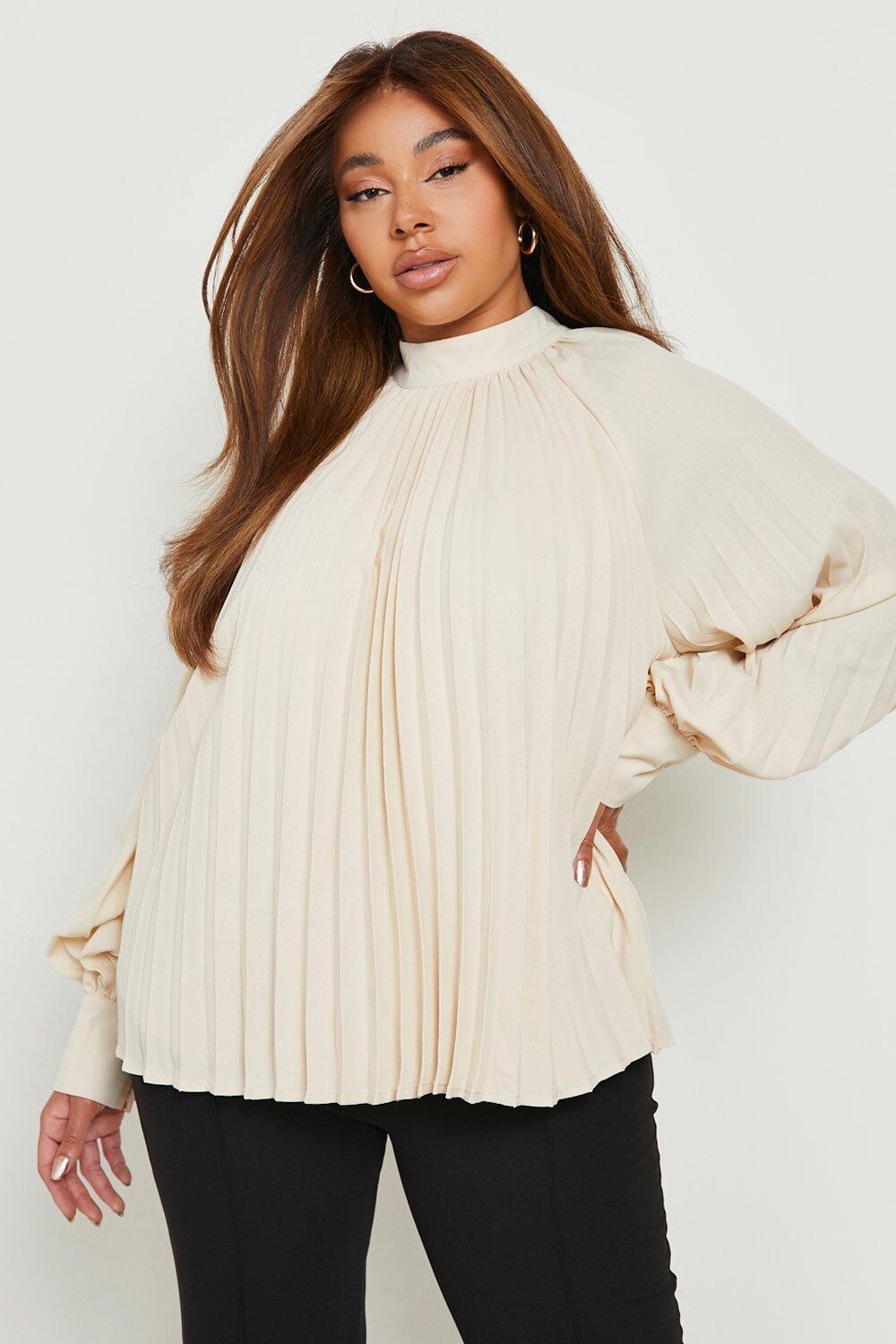 

Топ плиссированный топ для случаев Boohoo, кремовый
