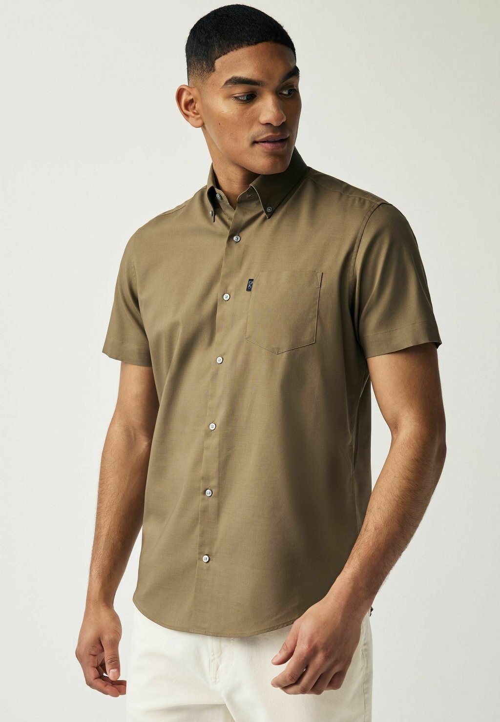 

Рубашка EASY OXFORD SHORT SLEEVE REGULAR FIT Next, цвет brown