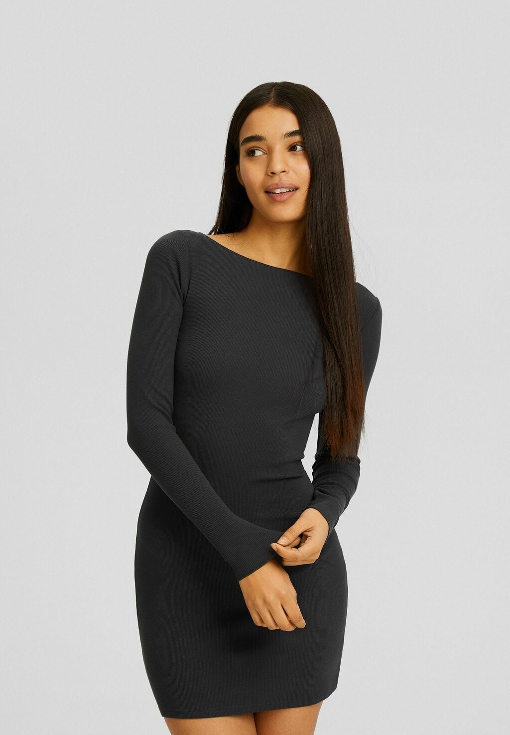 

Платье-футляр Boat Neck Long Sleeve Bershka, цвет dark grey