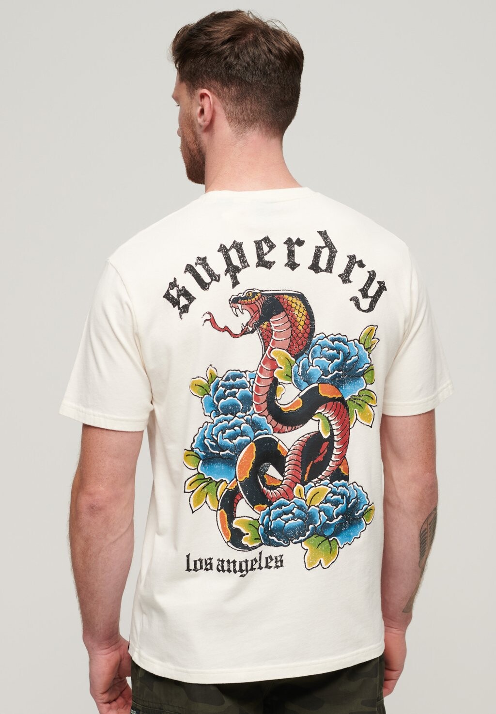 

Футболка с принтом TATTOO GRAPHIC Superdry, светло-желтый