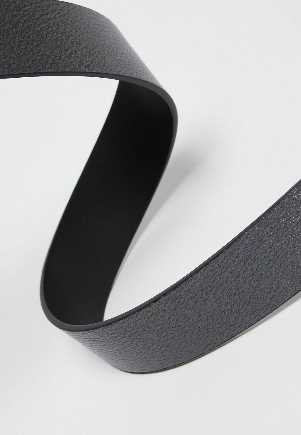 

Пояс REVERSIBLE WITH LOGO BUCKLE LIU JO, черный