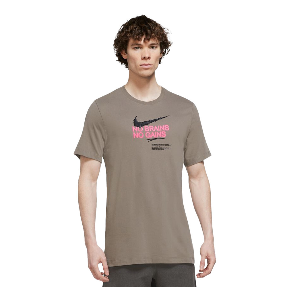 

Спортивная футболка Nike Dri-FIT D.Y.E Fitness, коричневый