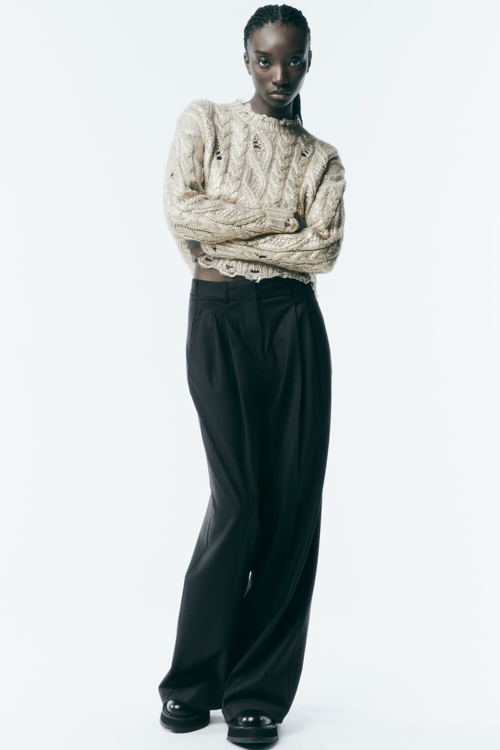 

Свитер вязки с эффектом металлик ZARA, норковый