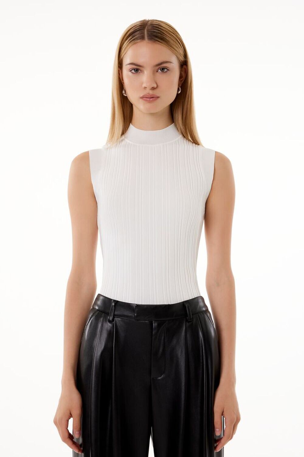 

Трикотажная майка-свитер Barneys New York Forever 21, белый