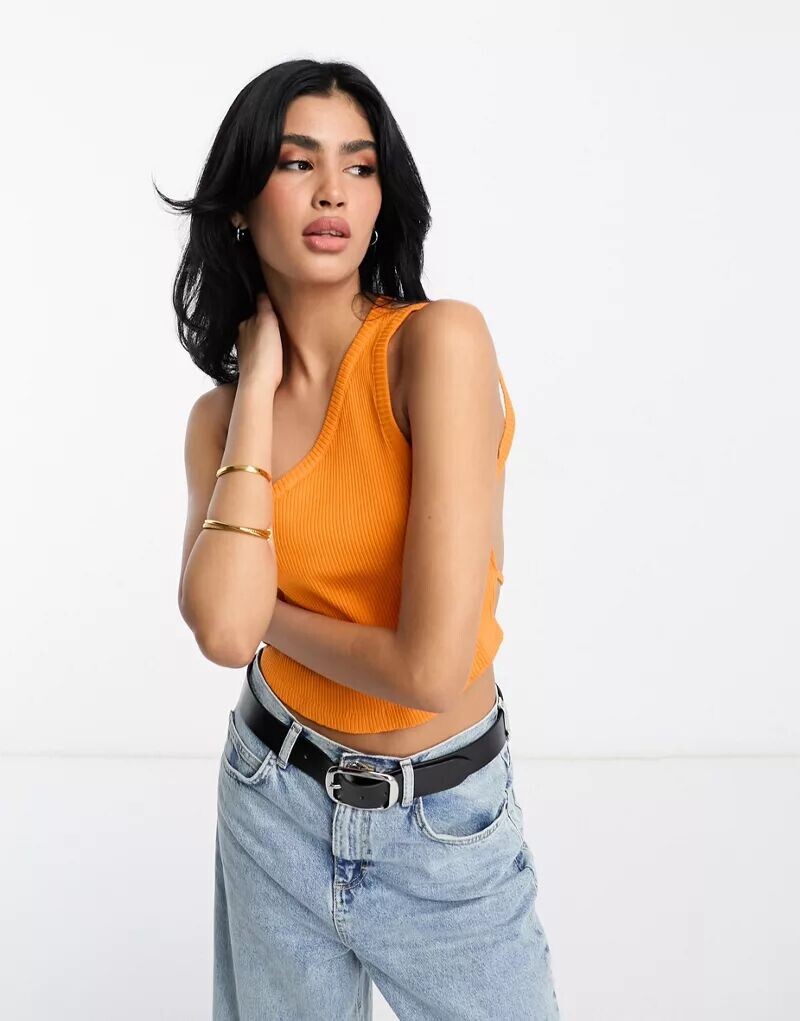 

Оранжевый топ в рубчик с асимметричными ремешками ASOS