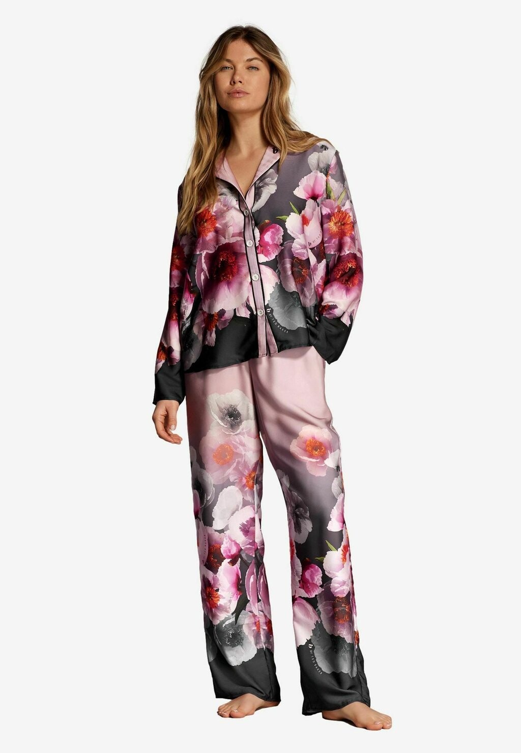 

Пижама FLORAL BUTTON THROUGH REGULAR FIT SET B by Ted Baker, розовый
