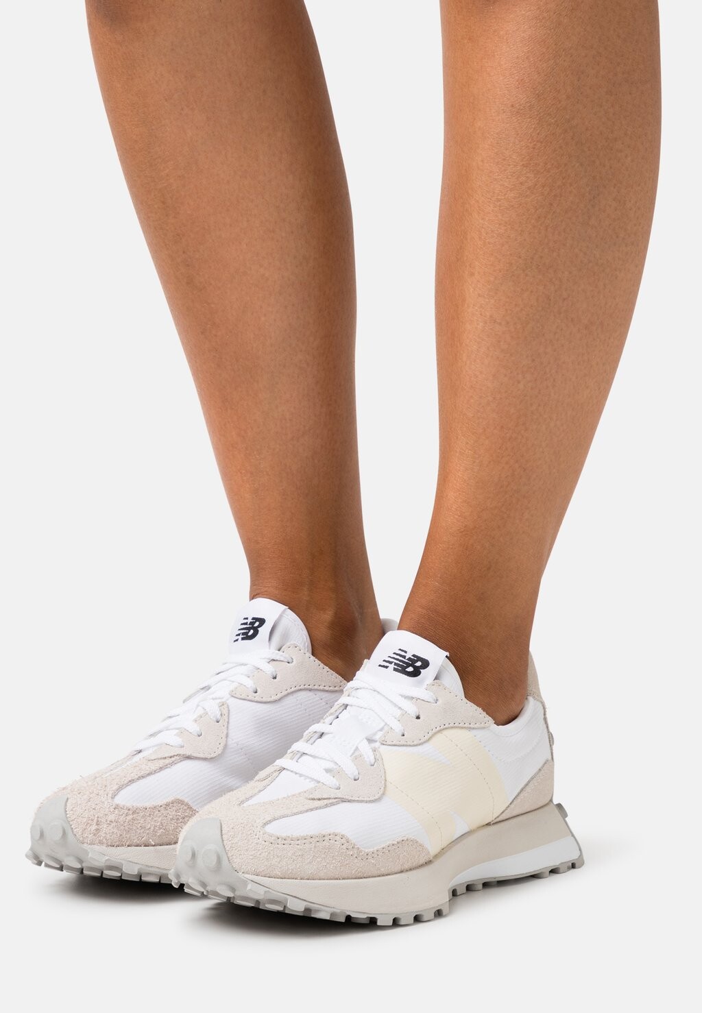 

Кроссовки New Balance