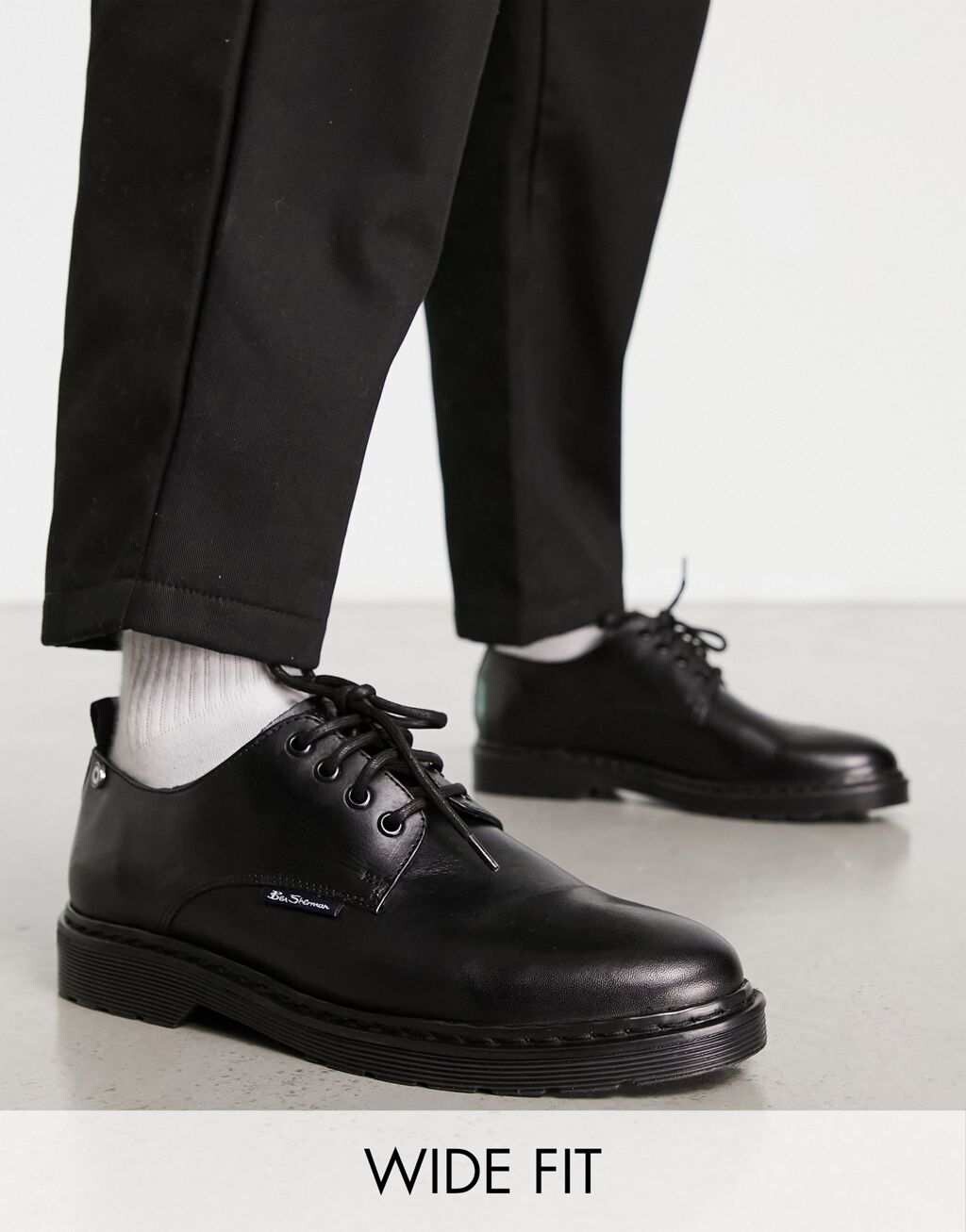 

Черные кожаные широкие кожаные туфли на шнуровке Ben Sherman