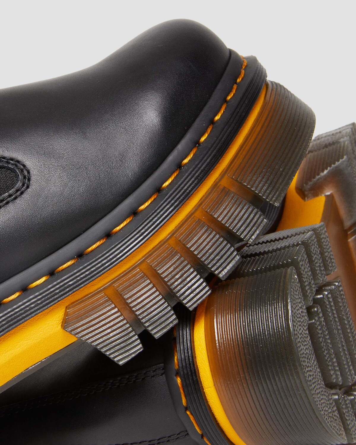 

Кожаные ботинки челси на платформе с контрастной подошвой Audrick Dr. Martens