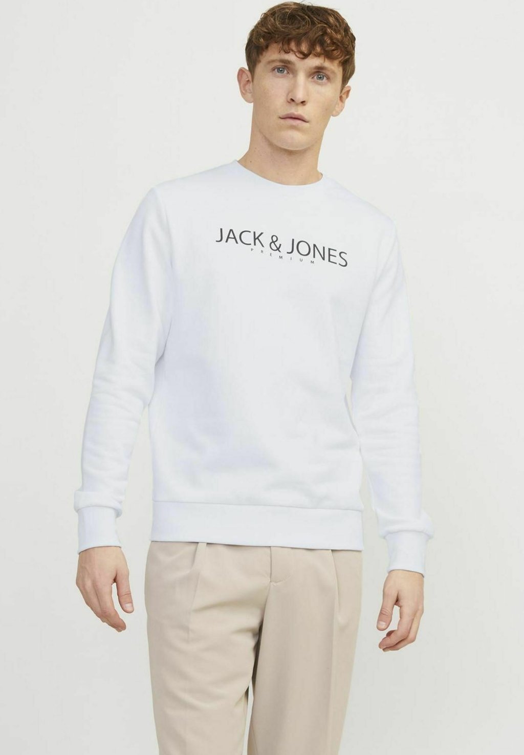 Толстовка MIT RUNDHALS GEDRUCKT Jack & Jones, цвет bright white