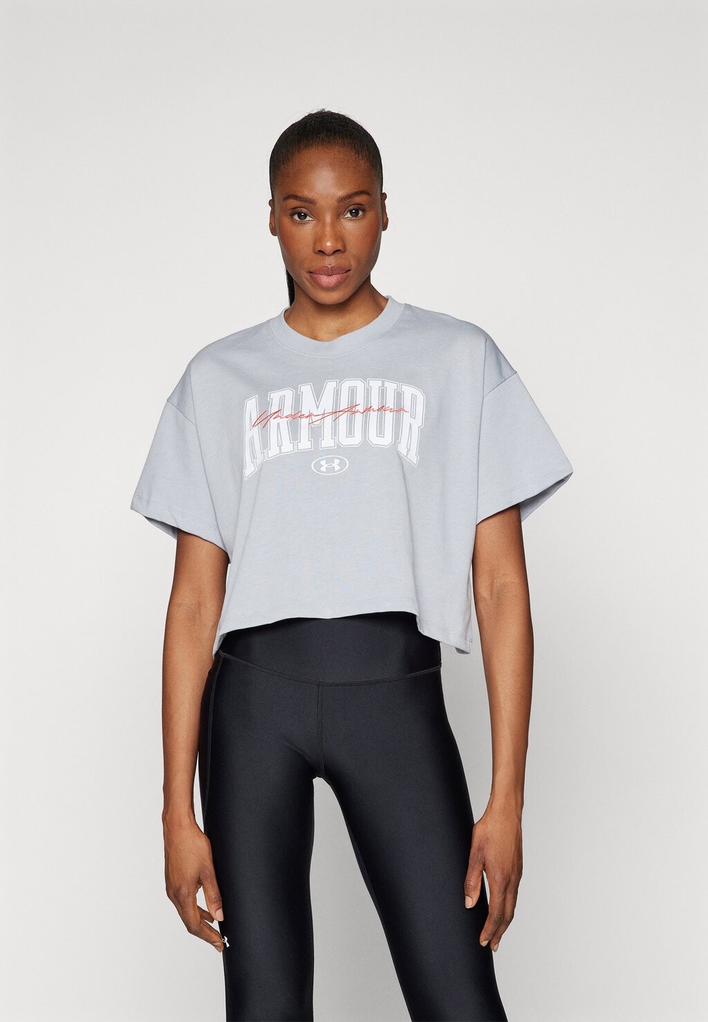 

Футболка с принтом SCRIPTED CROP Under Armour, цвет gray medium heather/white