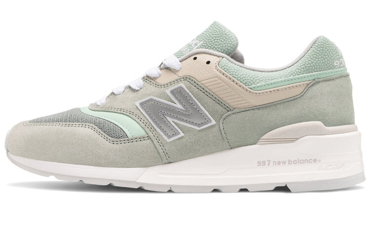 

Кроссовки New Balance 997, зеленый