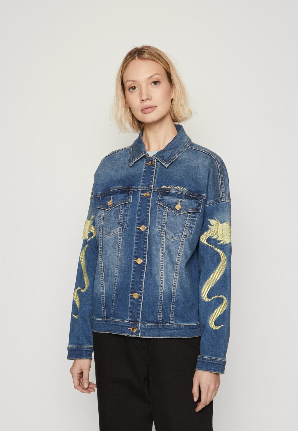 

Джинсовая куртка Armani Exchange БЛУЗОН, цвет indigo denim