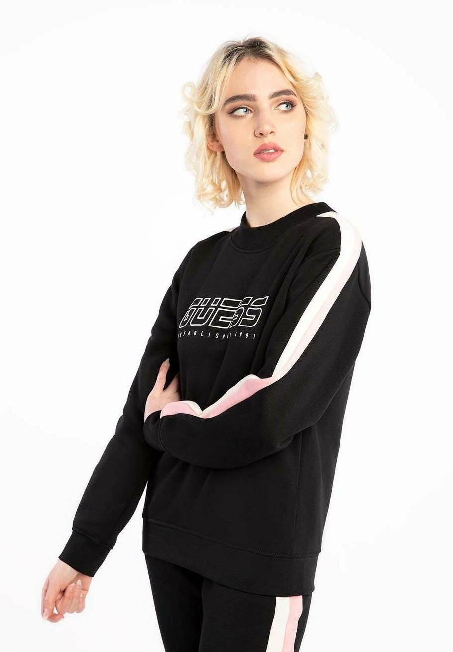 

Толстовка Guess