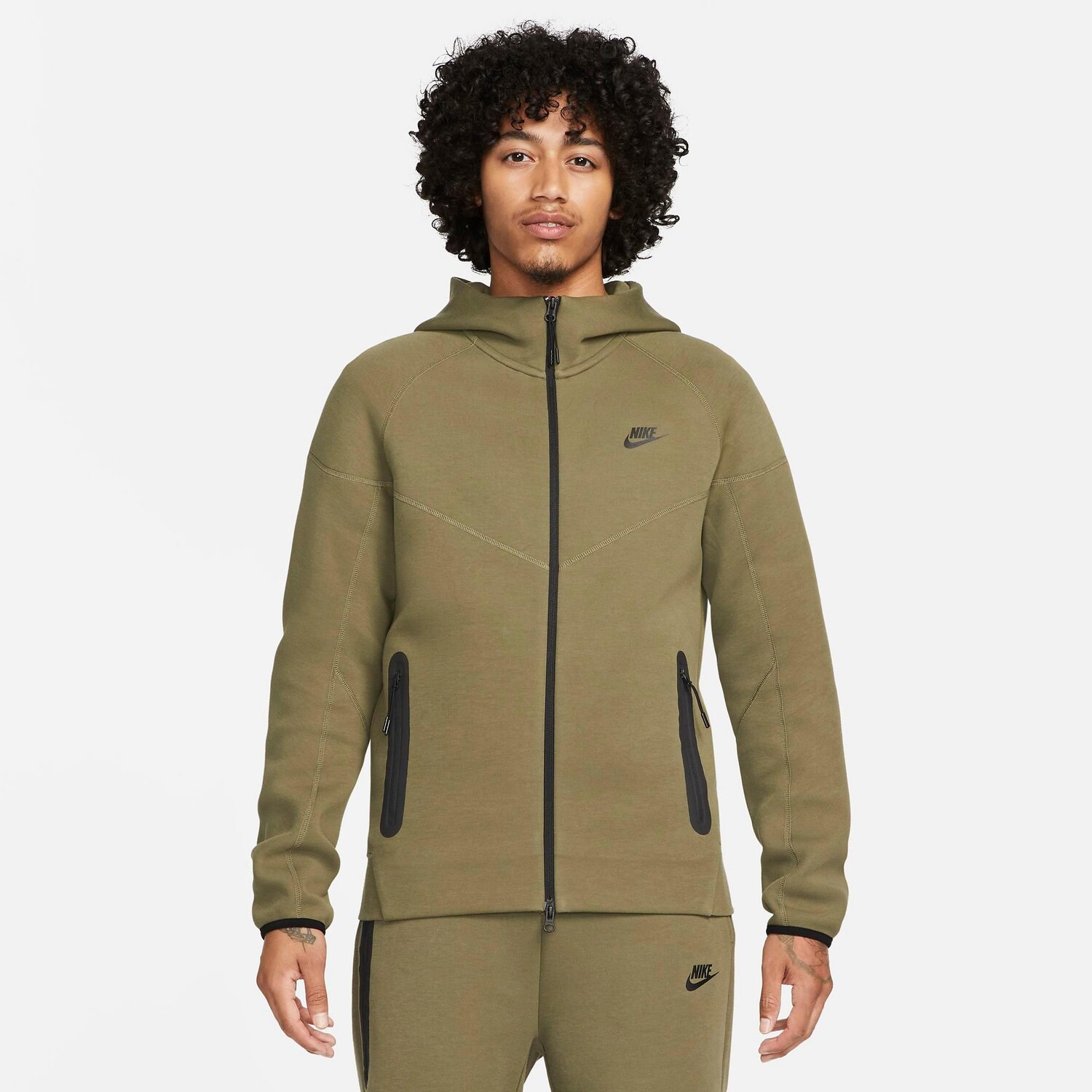 

Мужская худи с молнией во всю длину Nike Tech Fleece Windrunner, зеленый