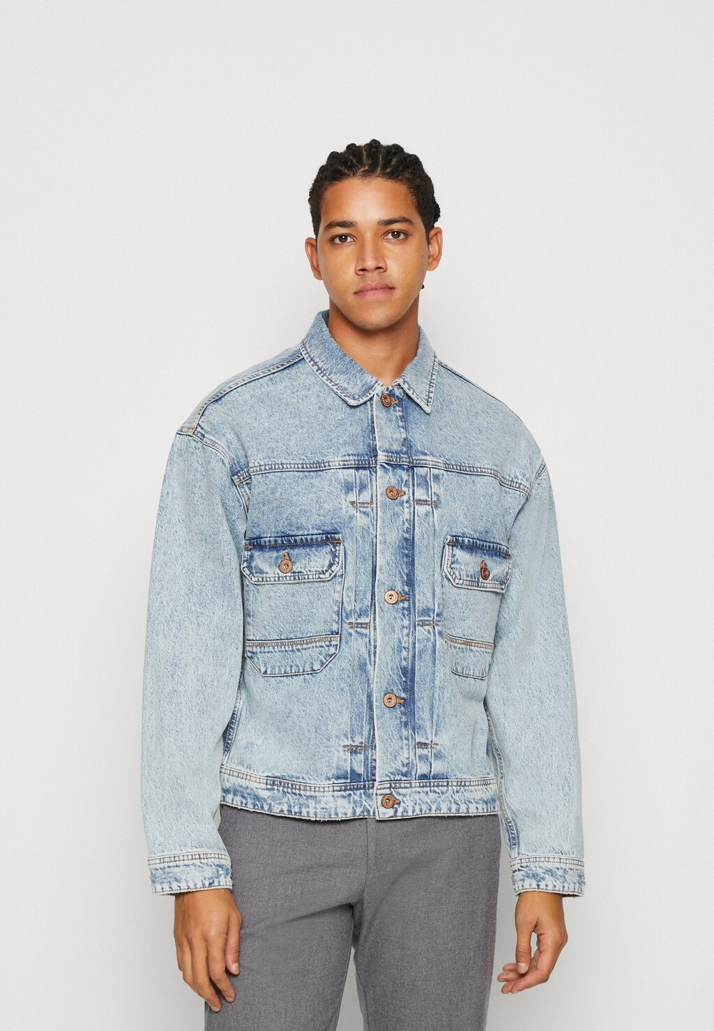 

Джинсовая куртка Jack & Jones