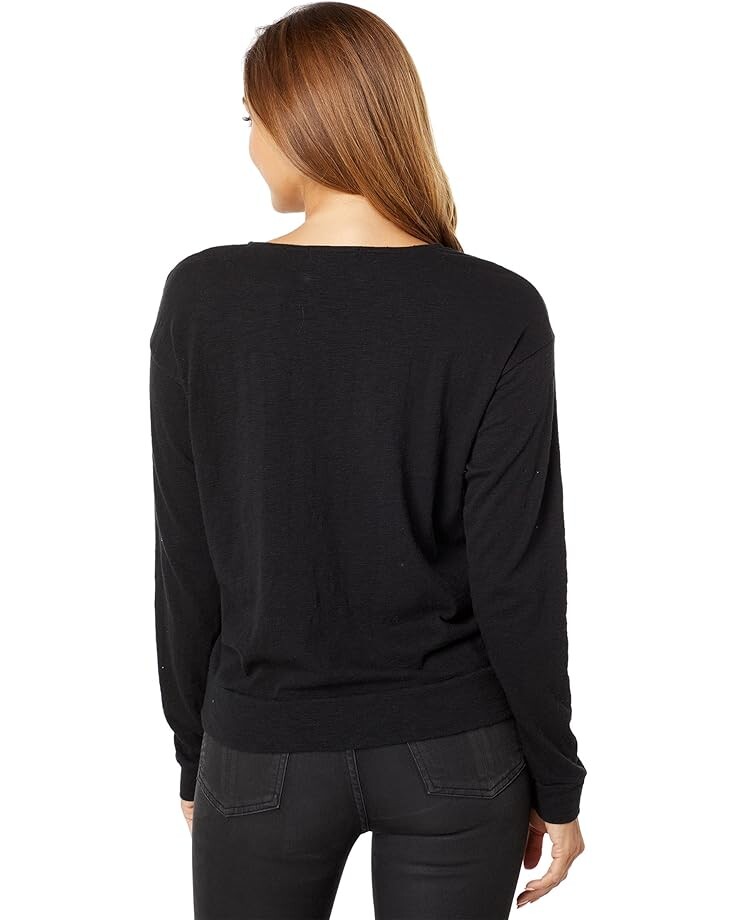 

Топ Mod-o-doc Cozy Slub Jersey Long Sleeve Surplice Banded Hem Top, черный