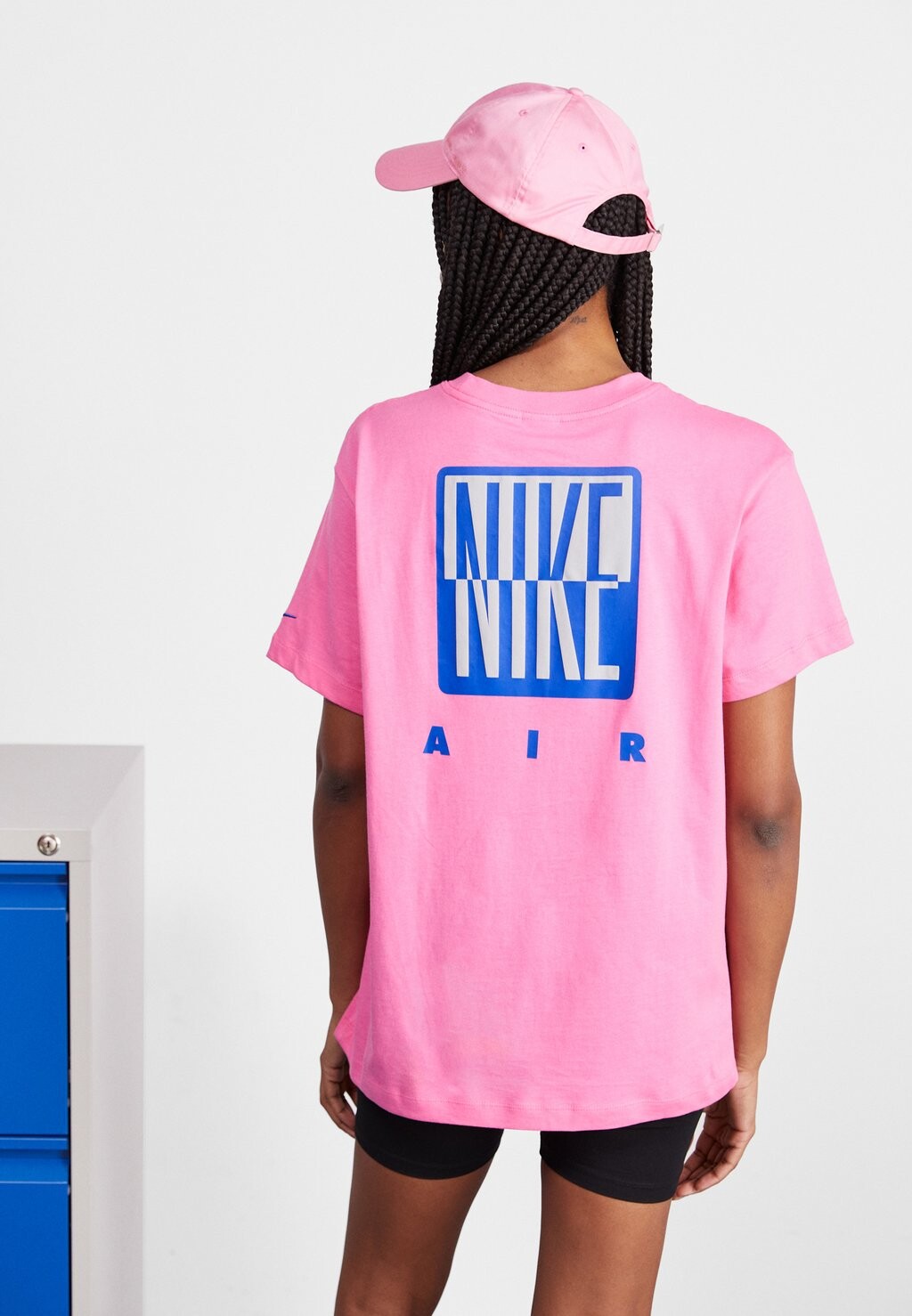 

Футболка с принтом Nike