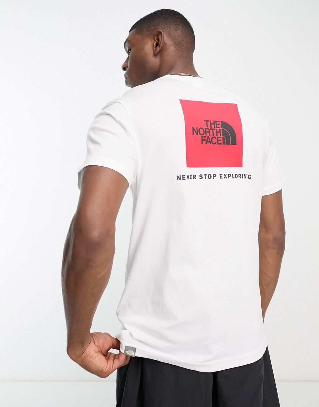 

Белая футболка с принтом на спине The North Face Redbox, Белый