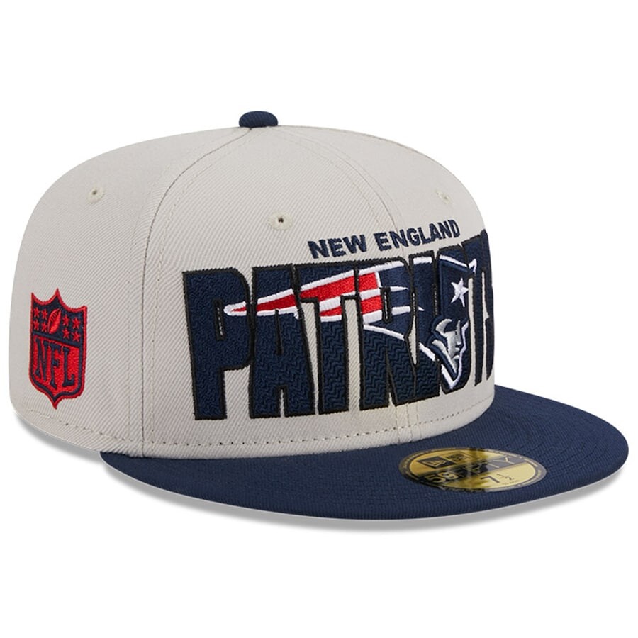 

Бейсболка New Era New England Patriots, серый
