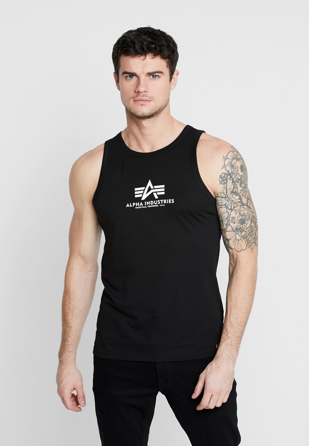 

Топ Alpha Industries, черный