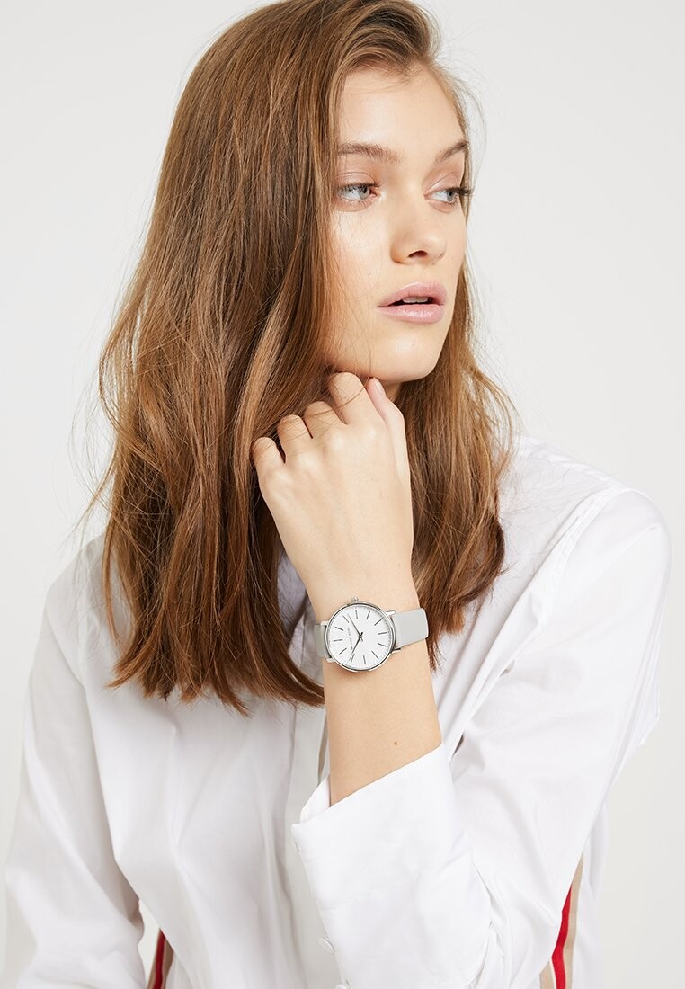 

Часы Michael Kors