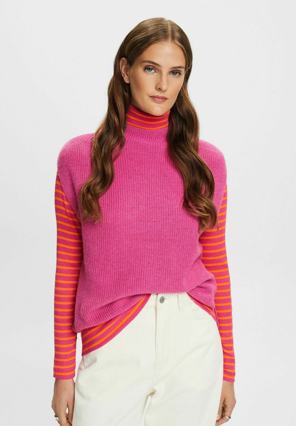 

Футболка базовая Esprit, цвет pink fuchsia 5