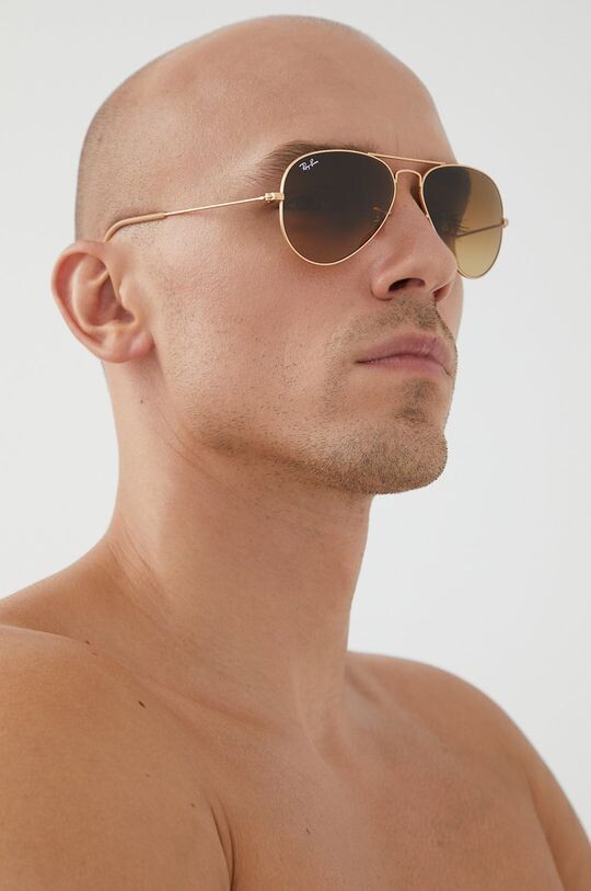 

Большие металлические очки-авиаторы 0RB3025.112.85 Ray-Ban, золотой