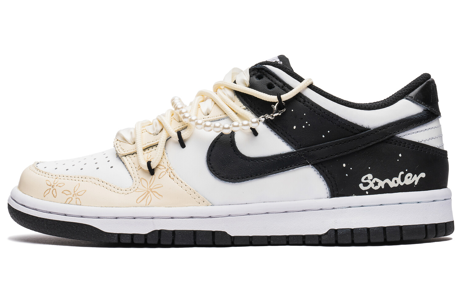 

Кроссовки Nike Dunk Skateboarding Shoes Women's Low-top White, белый