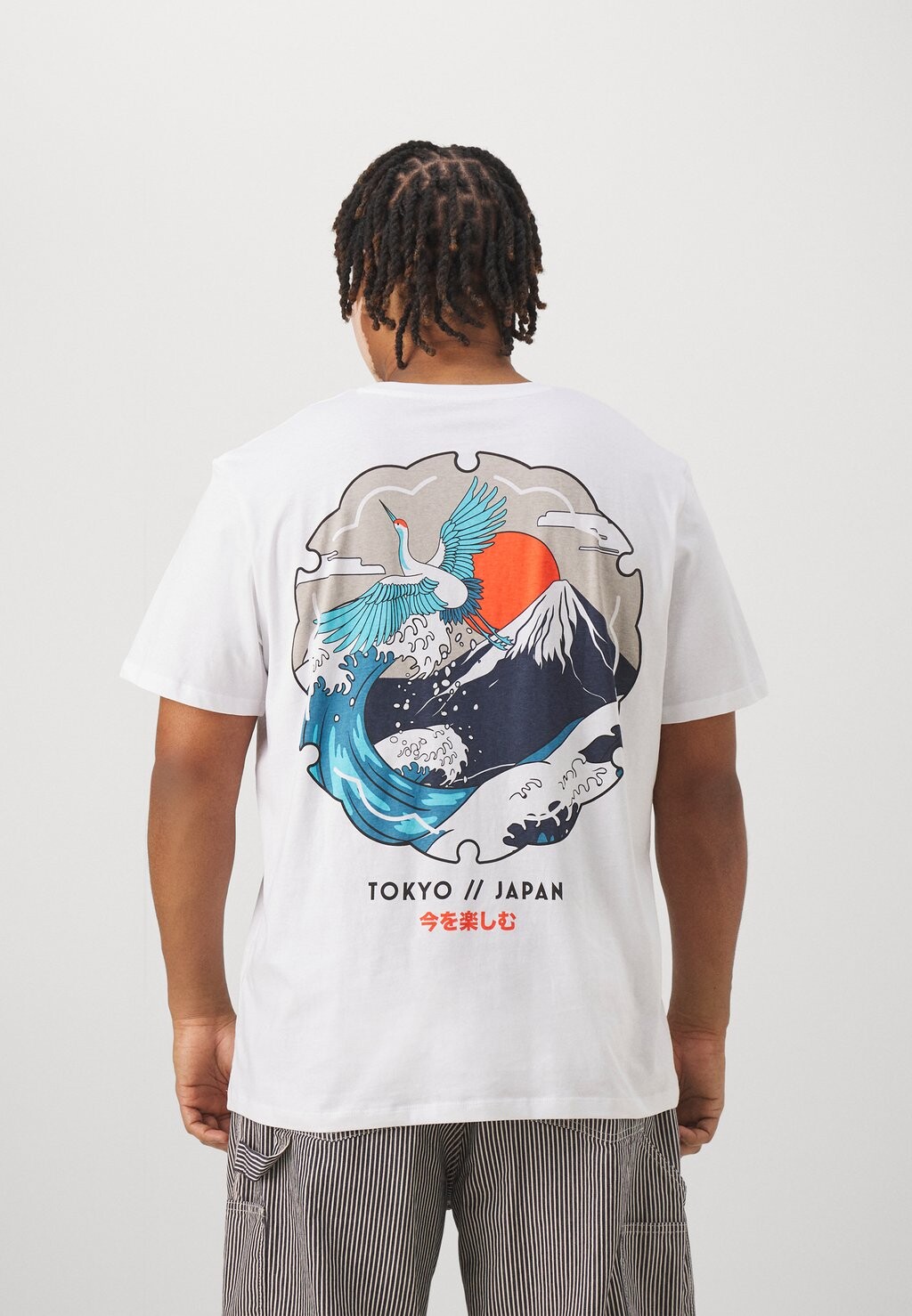 

Футболка с принтом Jorbradley Behind Tee Crew Neck Jack & Jones, белый