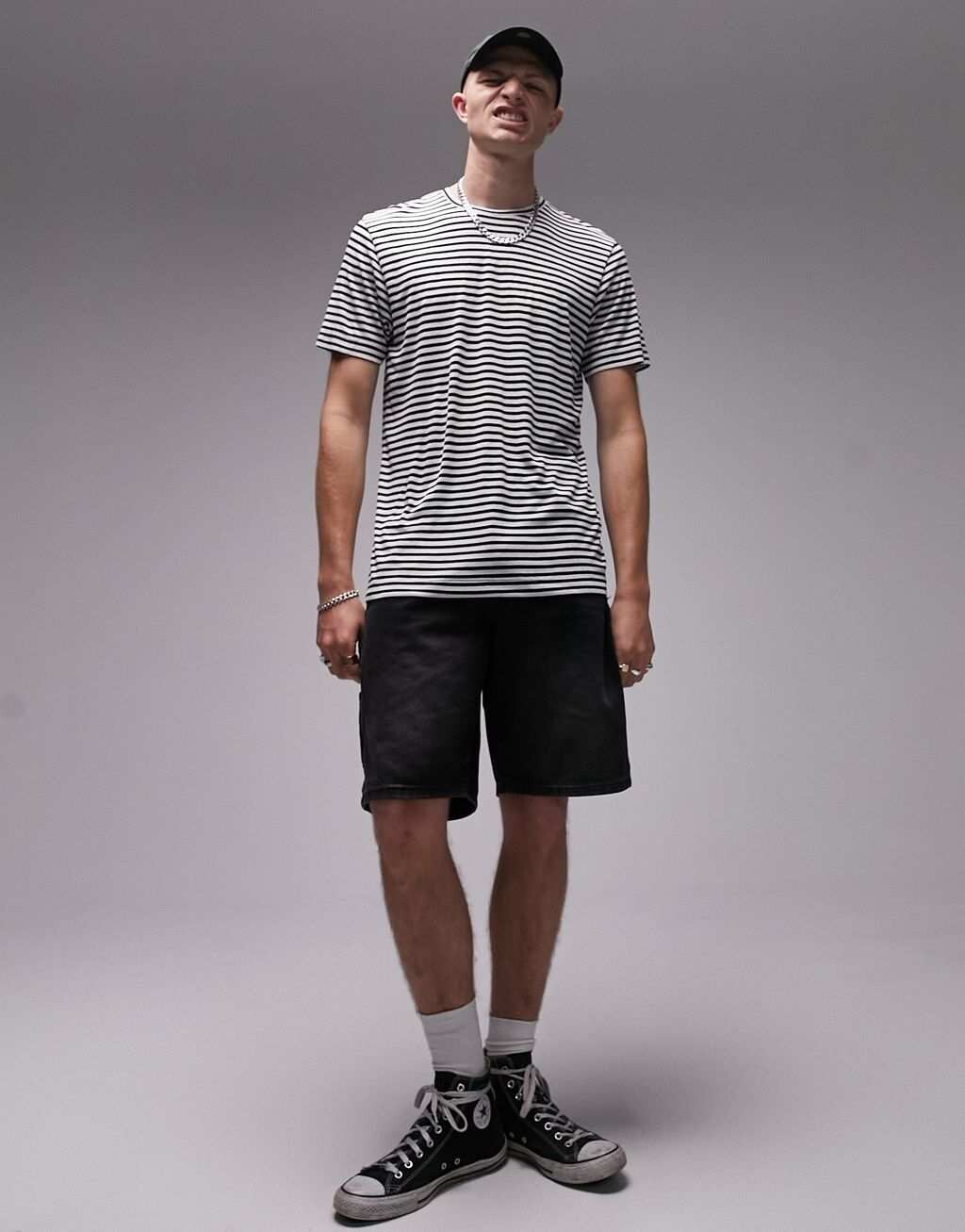 

Черная классическая футболка с полоской Topman, Черный
