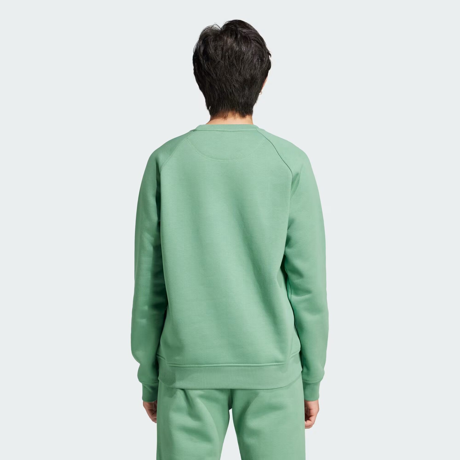 

Толстовка с круглым вырезом Trefoil Essentials Adidas, цвет Preloved Green