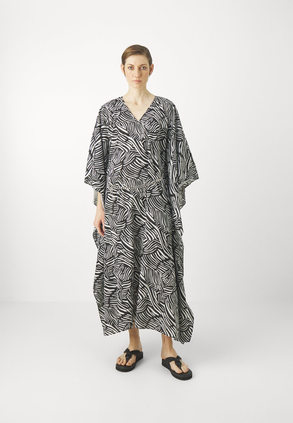 

Платье макси Caftan Dress Michael Kors, черно/белое