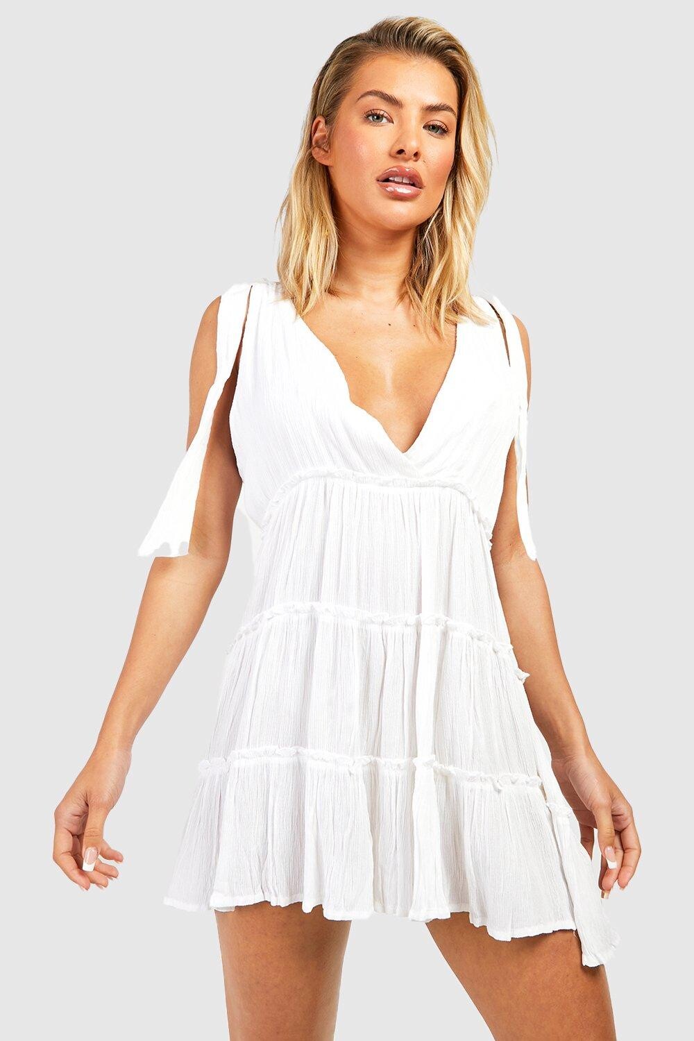 

Пляжное платье с завязками на плечах из марлевой ткани boohoo, белый