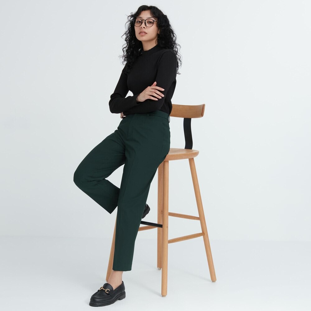

Брюки Uniqlo эластичные прямые, темно-зеленый