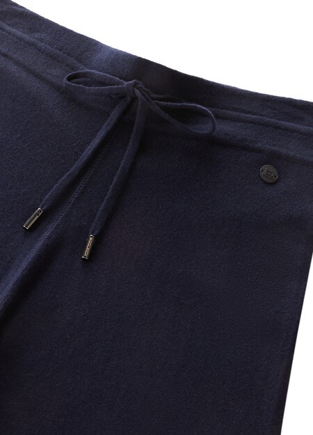 

Спортивные брюки из смеси шерсти и кашемира Woolrich