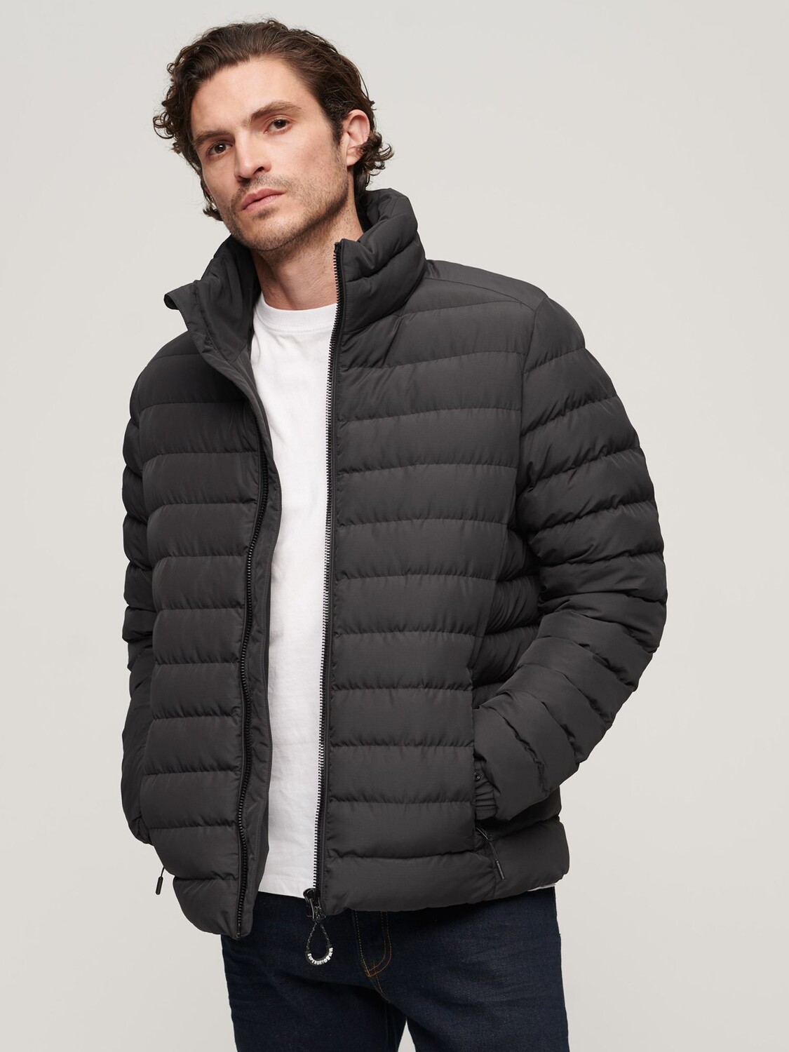 

Стеганая куртка Fuji с вышивкой Superdry, черный