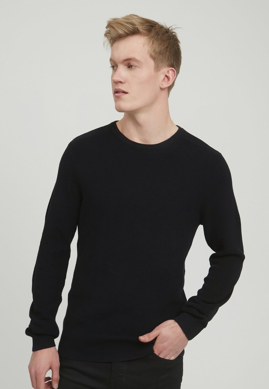 

Свитер Bhpullover Blend, черный