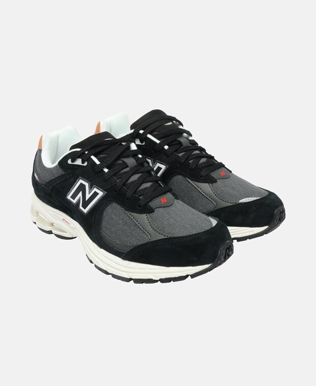 

Кроссовки New Balance, черный