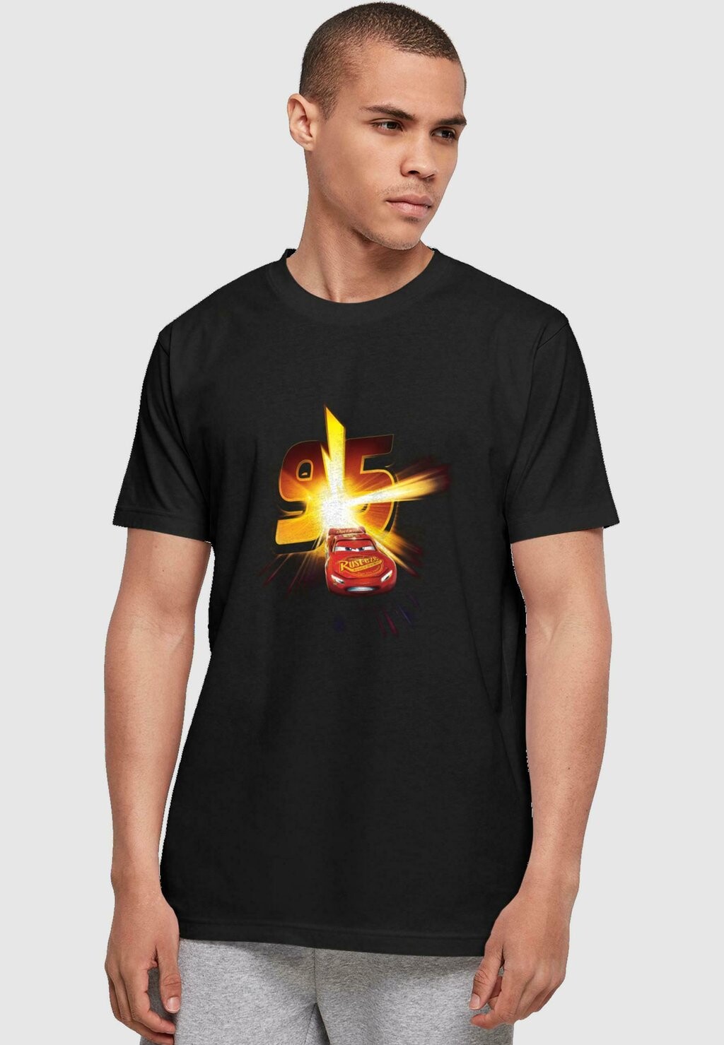

Футболка с принтом Cars Lightning Mcqueen Burst ABSOLUTE CULT, черный